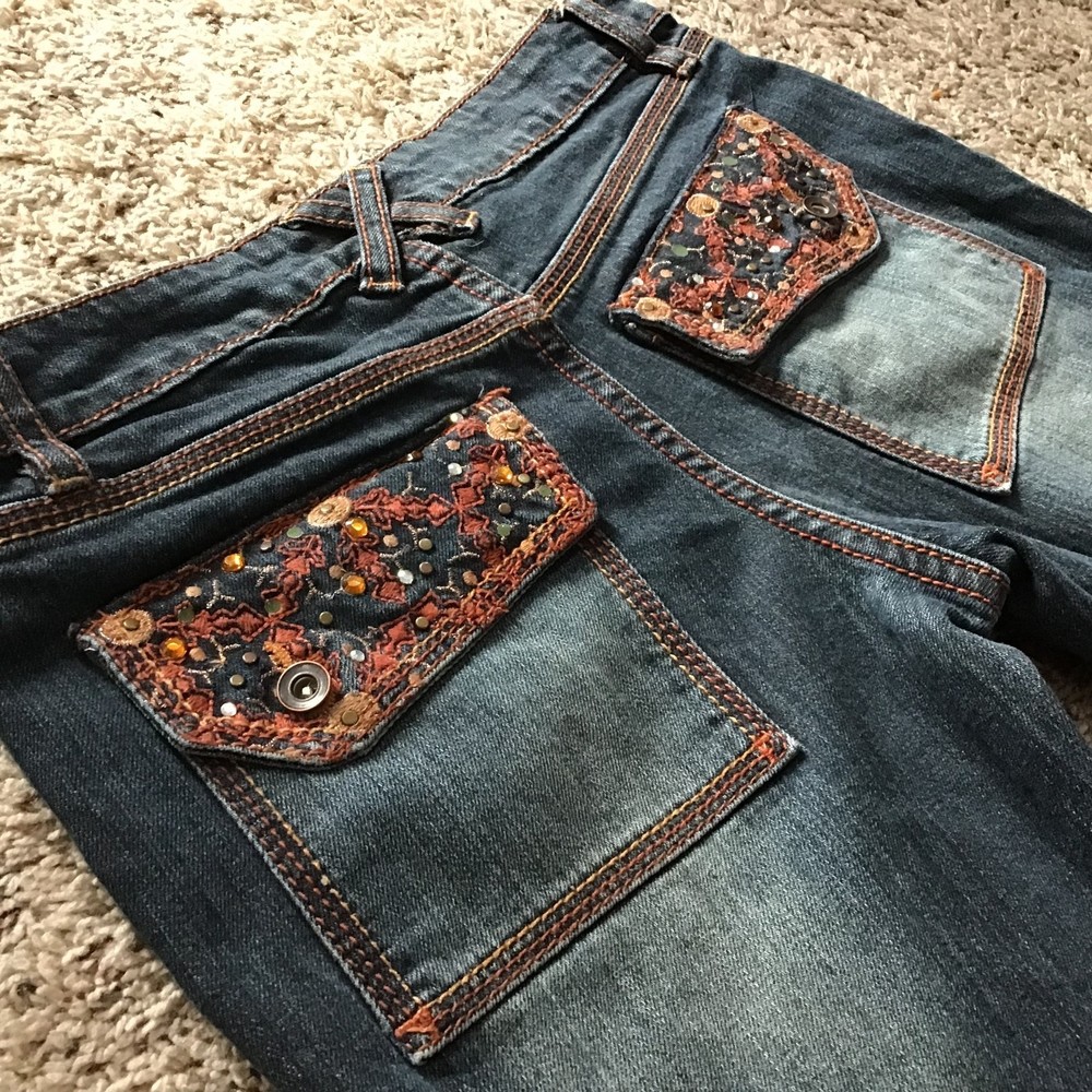 No Boundaries Women's Size 7 Back Pocket Flaps VERY Bootcut NOBO